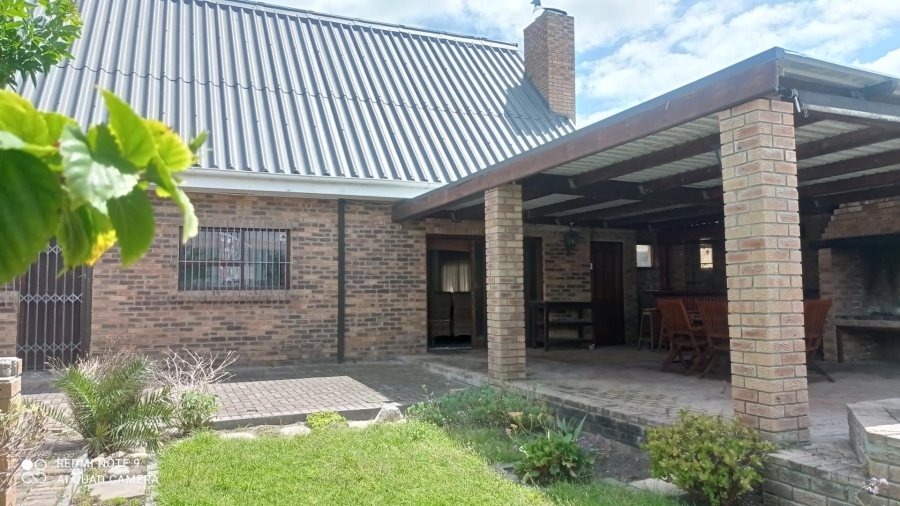 3 Bedroom Property for Sale in Franskraal Western Cape